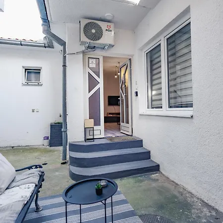 Industrial Apartman Vrsac